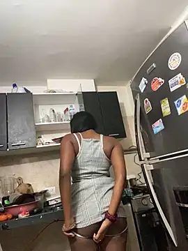 EscorpiLeoncita online show from 01-26-25, 05:02