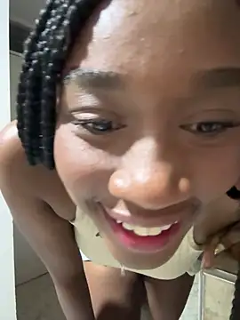 EscorpiLeoncita online show from 02-17-26, 04:53