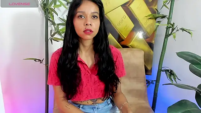 Snapshot of ladynemesis chatting on 12-10-24, 01:11 ladynemesis online show from 12-10-24, 01:11