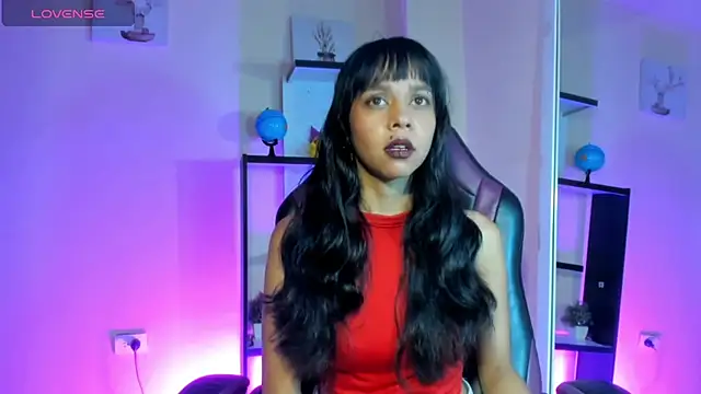 Snapshot of ladynemesis chatting on 12-18-24, 03:37 ladynemesis online show from 12-18-24, 03:37