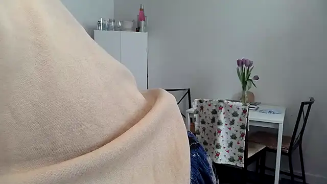 Kittyymaze1 online show from 03-03-26, 01:17