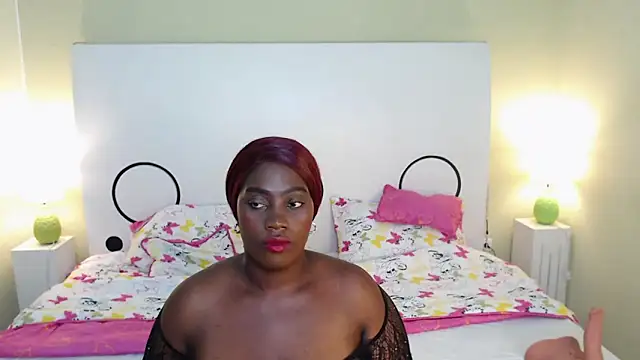 ToriJackes online show from 10-14-25, 07:36