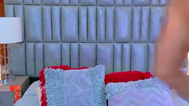 TiaraRosse online show from 03-14-26, 03:28