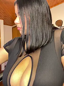 Snapshot of Isabella_boobd chatting on 02-25-26, 09:24 Isabella boobd online show from 02-25-26, 09:24