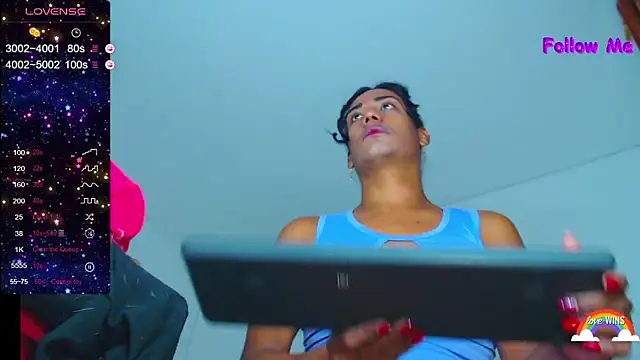 Snapshot of Ts_veryhot chatting on 12-14-24, 12:01 Ts veryhot online show from 12-14-24, 12:01