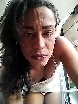 Snapshot of Ts_veryhot chatting on 10-16-25, 06:31 Ts veryhot online show from 10-16-25, 06:31