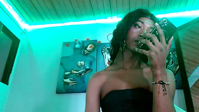 Maidi  online show from 03-16-25, 03:06