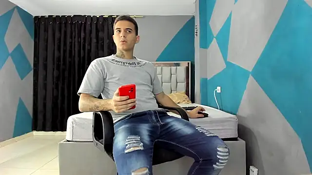 simookeler online show from 12-18-24, 03:26