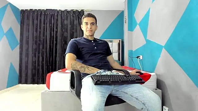 simookeler online show from 12-23-24, 03:40