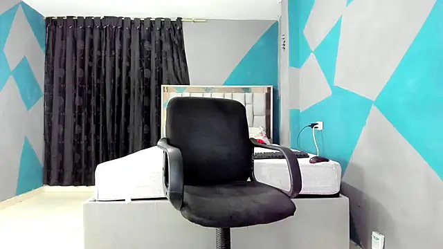 simookeler online show from 01-08-25, 02:46