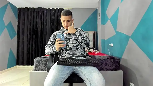 simookeler online show from 02-13-25, 10:33