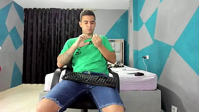 simookeler online show from 03-21-25, 01:56