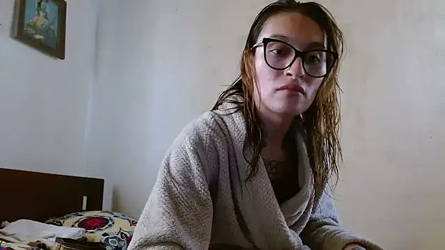 kittenlizz online show from 02-28-25, 05:04