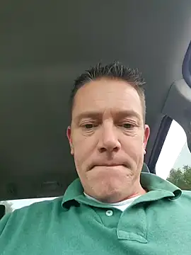 Bigtater1999 online show from 10-21-25, 09:37