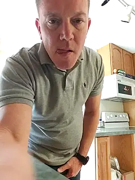 Bigtater1999 online show from 03-15-26, 05:52