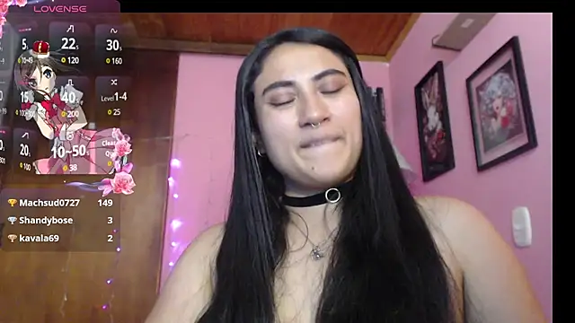 bunnyemilyrose36 online show from 12-12-24, 09:15