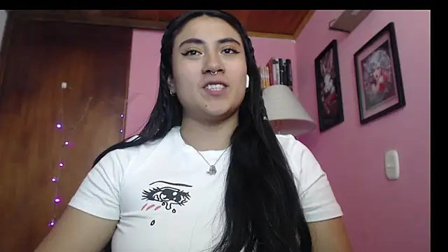 bunnyemilyrose36 online show from 12-13-24, 06:05