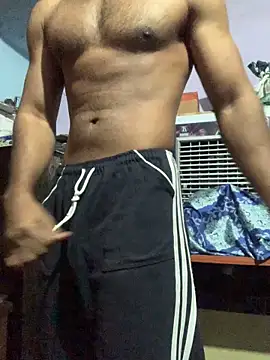 Snapshot of Vampire_xoxo chatting on 12-05-24, 04:55 Vampire xoxo online show from 12-05-24, 04:55