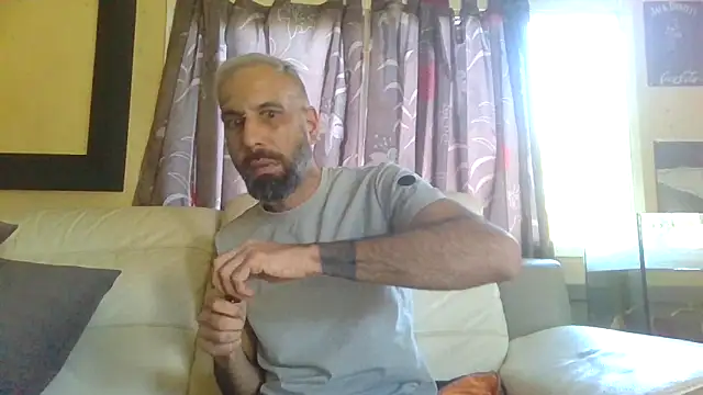 arrow13680 online show from 02-26-26, 03:00