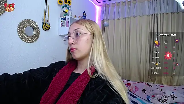 Soffy-brooks online show from 03-20-25, 10:10