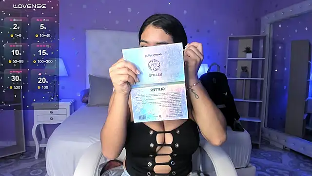 Snapshot of scarlette_15_ chatting on 09-11-25, 03:17 scarlette 15  online show from 09-11-25, 03:17