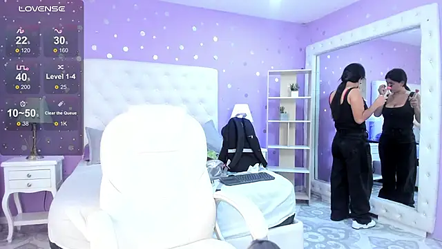 Snapshot of scarlette_15_ chatting on 09-16-25, 03:18 scarlette 15  online show from 09-16-25, 03:18