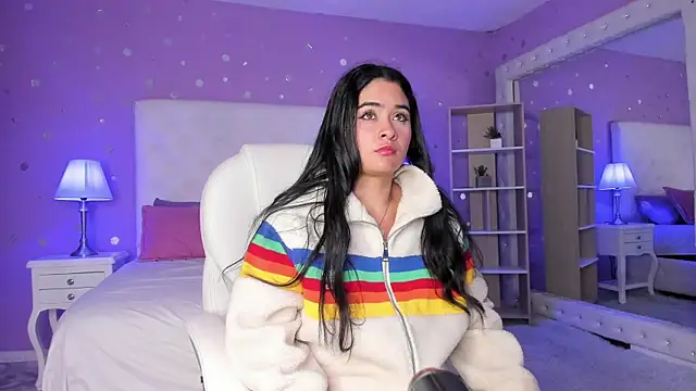 Snapshot of scarlette_15_ chatting on 11-01-25, 03:08 scarlette 15 online show from 11-01-25, 03:08