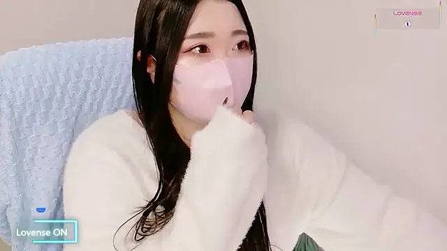 Snapshot of yukinko_o_ chatting on 10-25-25, 02:02 yukinko o online show from 10-25-25, 02:02