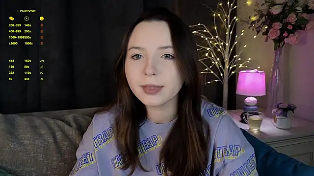 Snapshot of GarynAnstead chatting on 12-10-24, 11:11 GarynAnstead online show from 12-10-24, 11:11