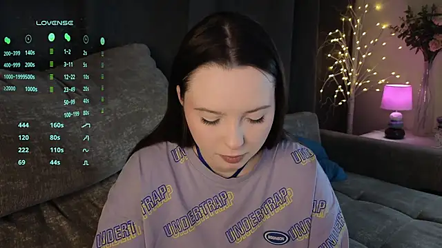 Snapshot of GarynAnstead chatting on 12-15-24, 11:34 GarynAnstead online show from 12-15-24, 11:34