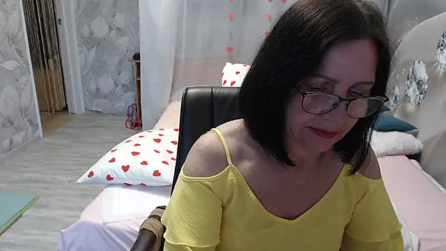 OlgaHottie online show from 05-19-26, 11:44