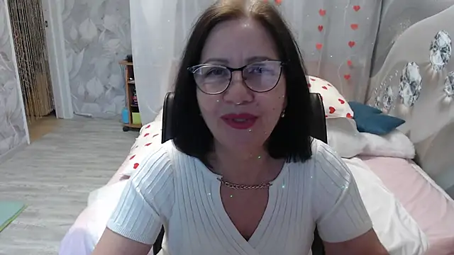 OlgaHottie online show from 06-10-26, 12:00