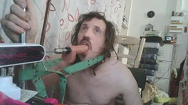 cyril020202 online show from 01-10-26, 07:10