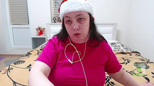 cute and hot online show from 12-23-24, 12:52