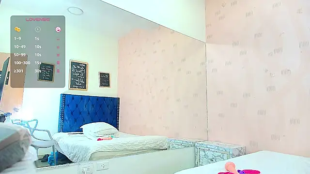 Snapshot of hotlatinateacher chatting on 01-31-25, 10:10 hotlatinateacher online show from 01-31-25, 10:10