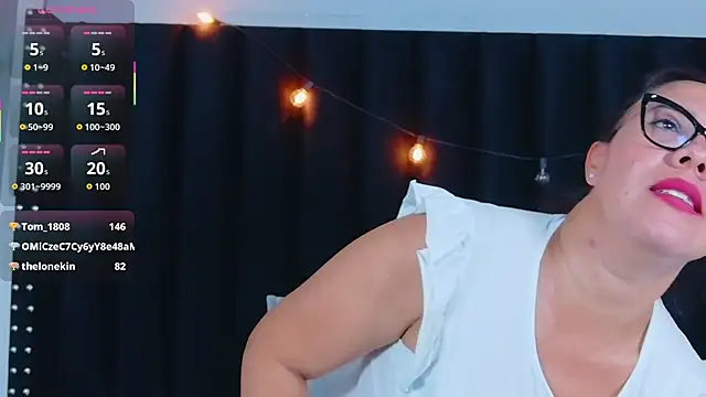 Snapshot of hotlatinateacher chatting on 11-18-25, 07:24 hotlatinateacher online show from 11-18-25, 07:24