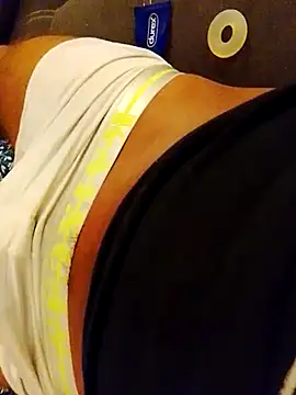 Niceblueeyes081288 online show from 04-24-26, 09:06