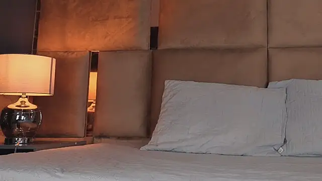 angelinepossy online show from 09-09-25, 10:09