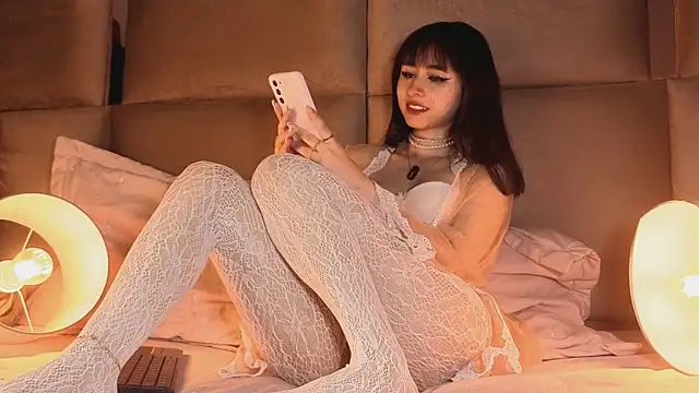 angelinepossy online show from 11-25-25, 09:48