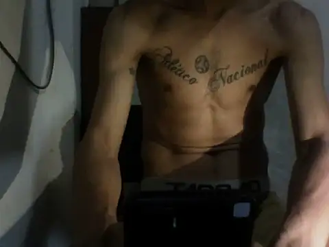 Delgadomx online show from 11-04-25, 05:17