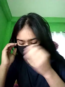 Snapshot of Arisha- chatting on 12-20-24, 09:32 Arisha- online show from 12-20-24, 09:32