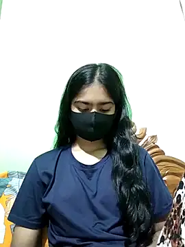 Snapshot of Arisha- chatting on 12-20-24, 04:36 Arisha- online show from 12-20-24, 04:36