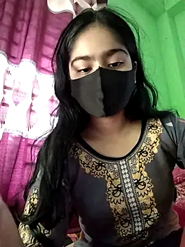Snapshot of Arisha- chatting on 12-23-24, 08:55 Arisha- online show from 12-23-24, 08:55