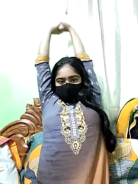 Snapshot of Arisha- chatting on 12-23-24, 01:03 Arisha- online show from 12-23-24, 01:03