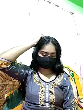 Snapshot of Arisha- chatting on 12-23-24, 08:25 Arisha- online show from 12-23-24, 08:25