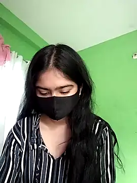 Snapshot of Arisha- chatting on 12-30-24, 09:27 Arisha- online show from 12-30-24, 09:27
