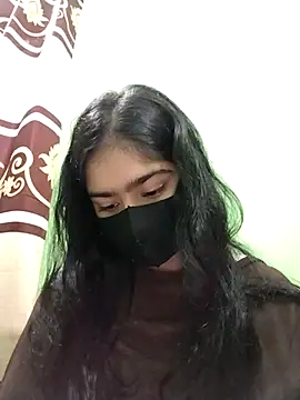 Snapshot of Arisha- chatting on 01-02-25, 02:46 Arisha- online show from 01-02-25, 02:46