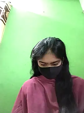 Snapshot of Arisha- chatting on 01-03-25, 08:21 Arisha- online show from 01-03-25, 08:21