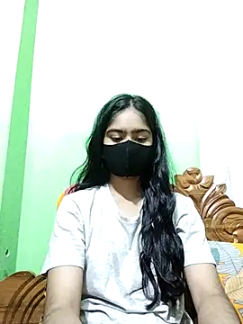 Snapshot of Arisha- chatting on 01-07-25, 11:48 Arisha- online show from 01-07-25, 11:48