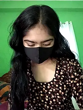 Snapshot of Arisha- chatting on 01-14-25, 09:24 Arisha- online show from 01-14-25, 09:24